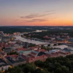 Panoramautsikt över Göteborgs stadslandskap.